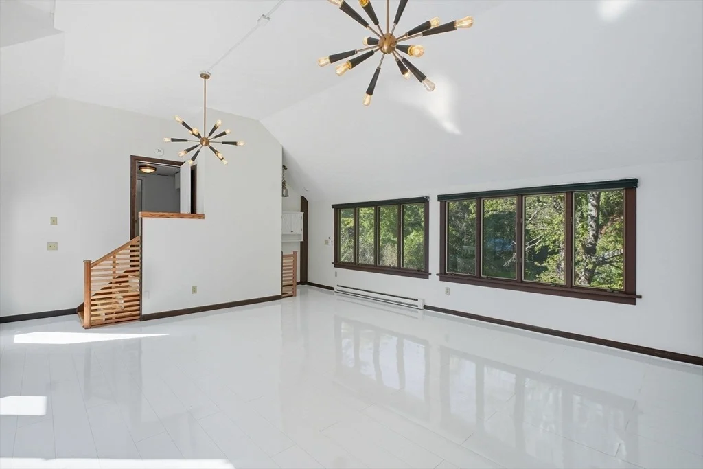Photo of 259 Long Plain Rd