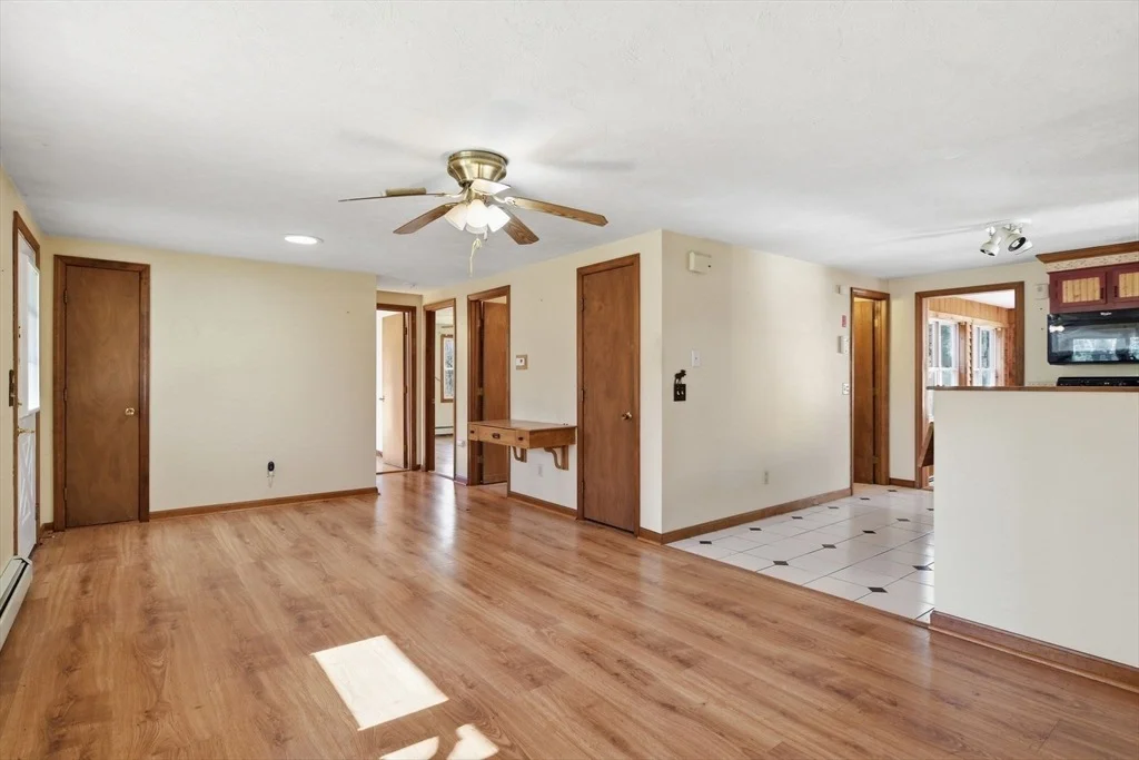 Photo of 514 Leadmine Rd