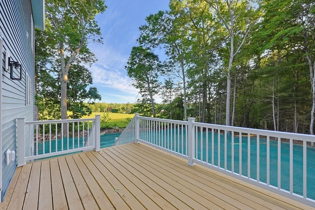 Photo of 27 Woodside Rd