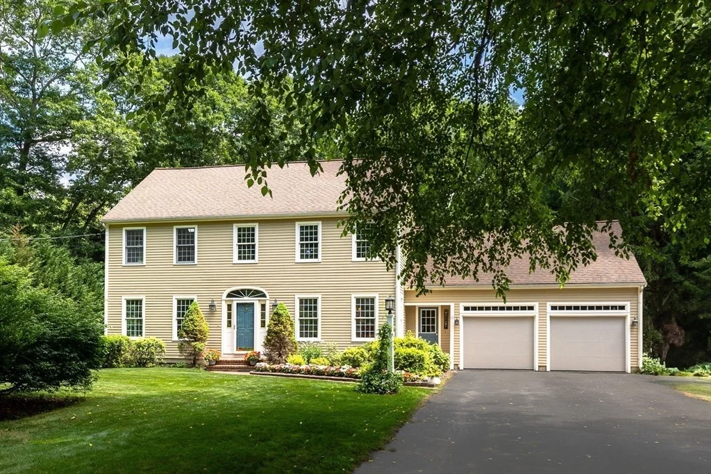 Photo of 15 Deerfield Dr