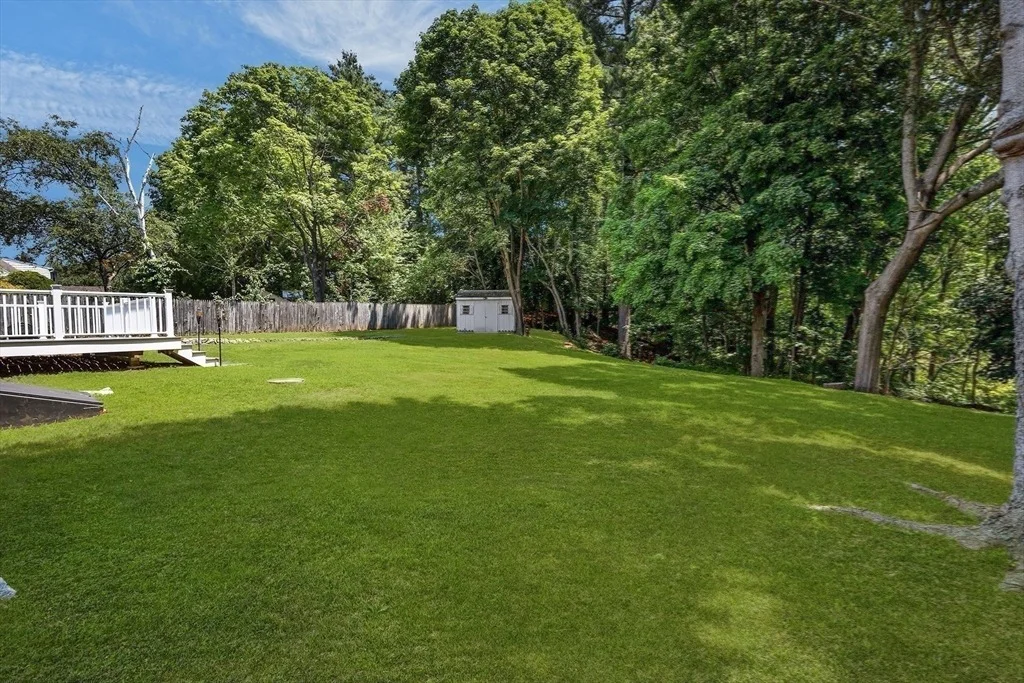 Photo of 5 Squire Ln