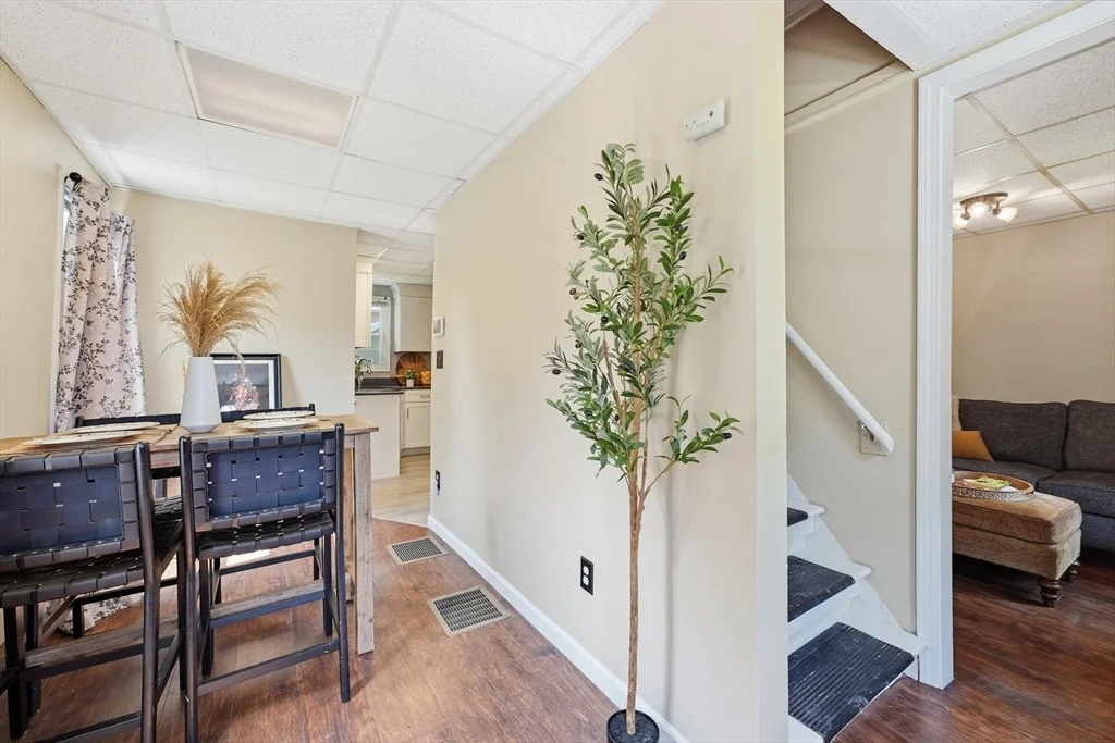 Photo of 128 Newfield Rd