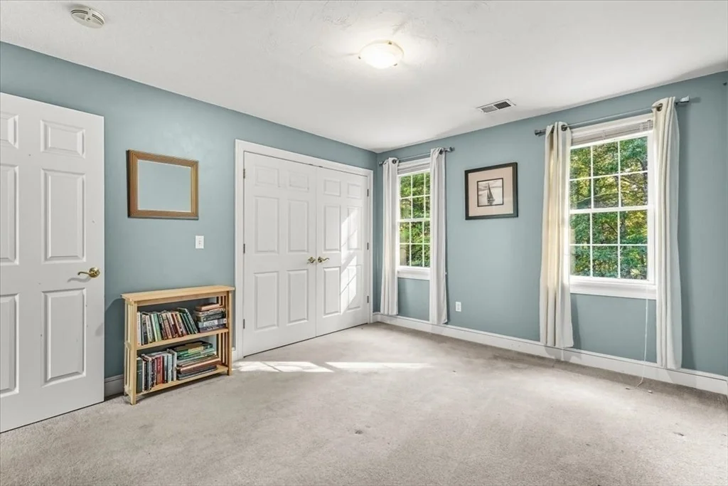 Photo of 1 Carlton Drive