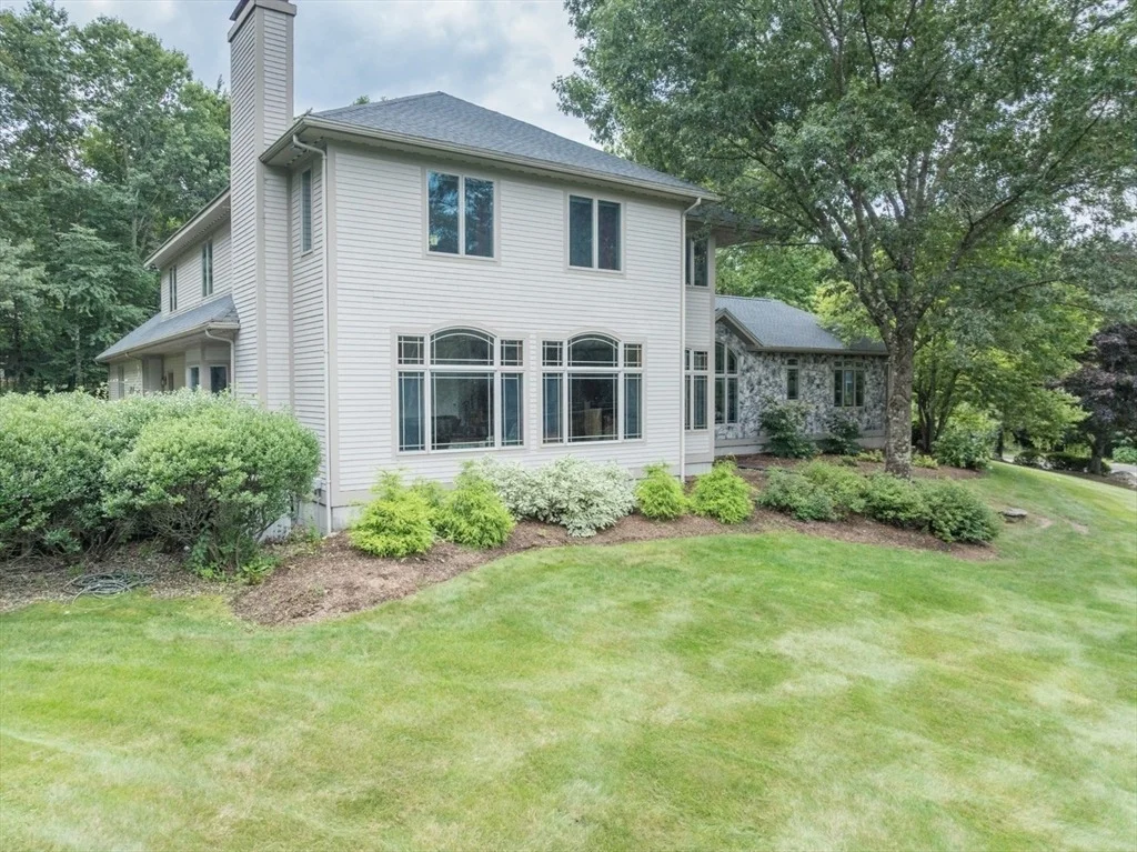 Photo of 82 Mountain View Dr.