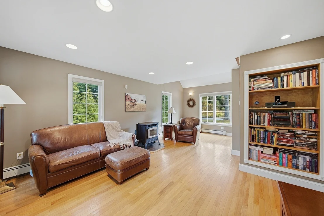Photo of 80 Dodge Hill Rd