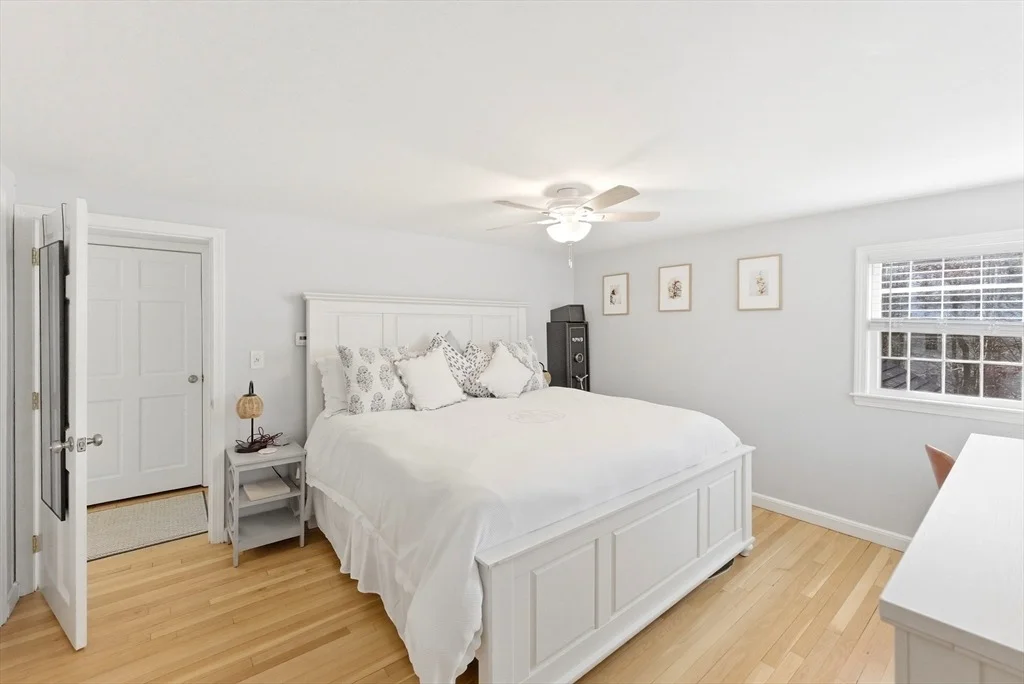 Photo of 14 Minuteman Road