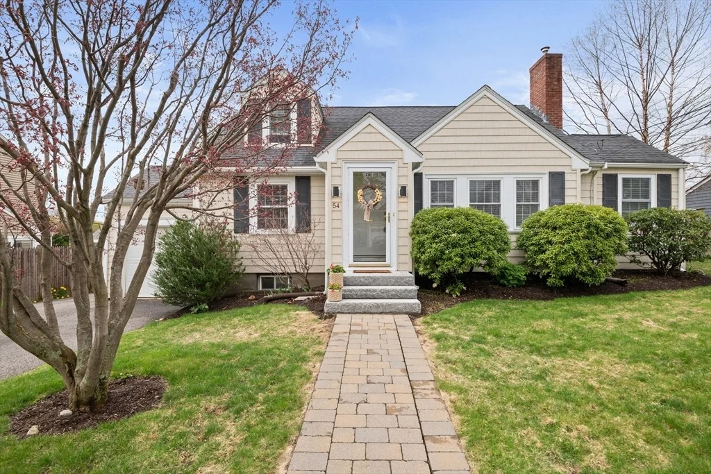 Photo of 54 Richgrain Ave