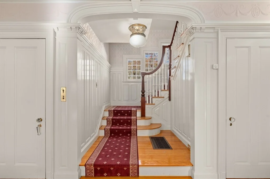 Photo of 90 Prospect St