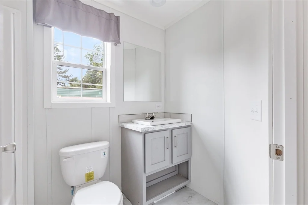 Photo of 19 Jake Ln