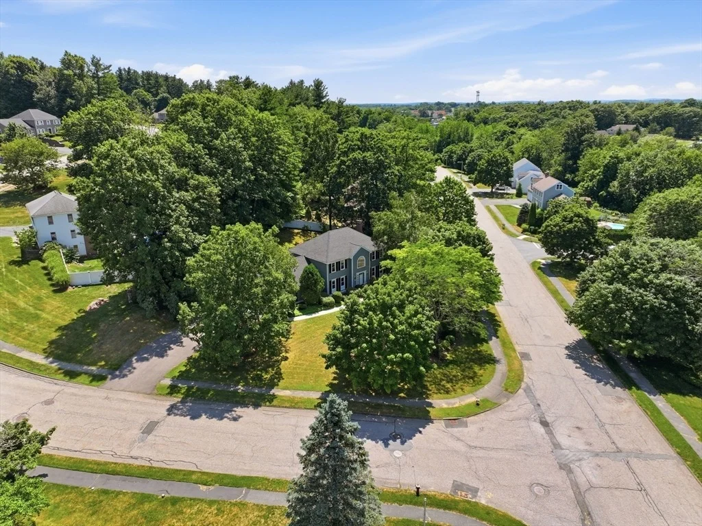 Photo of 41 Lamplighter Dr