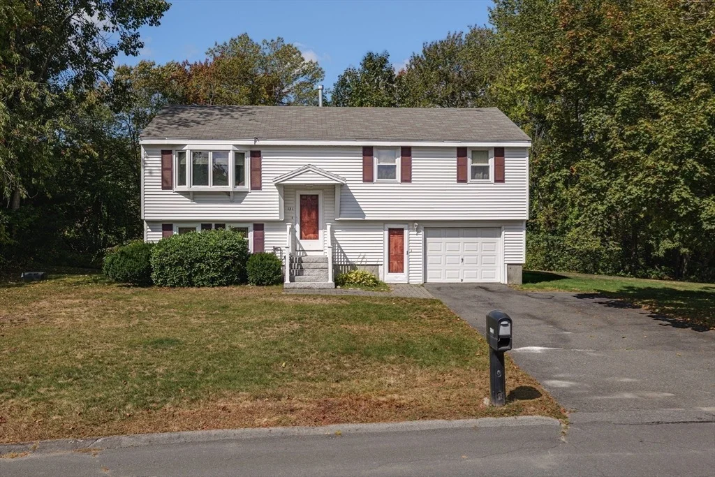 Photo of 131 Bridle Path Ln