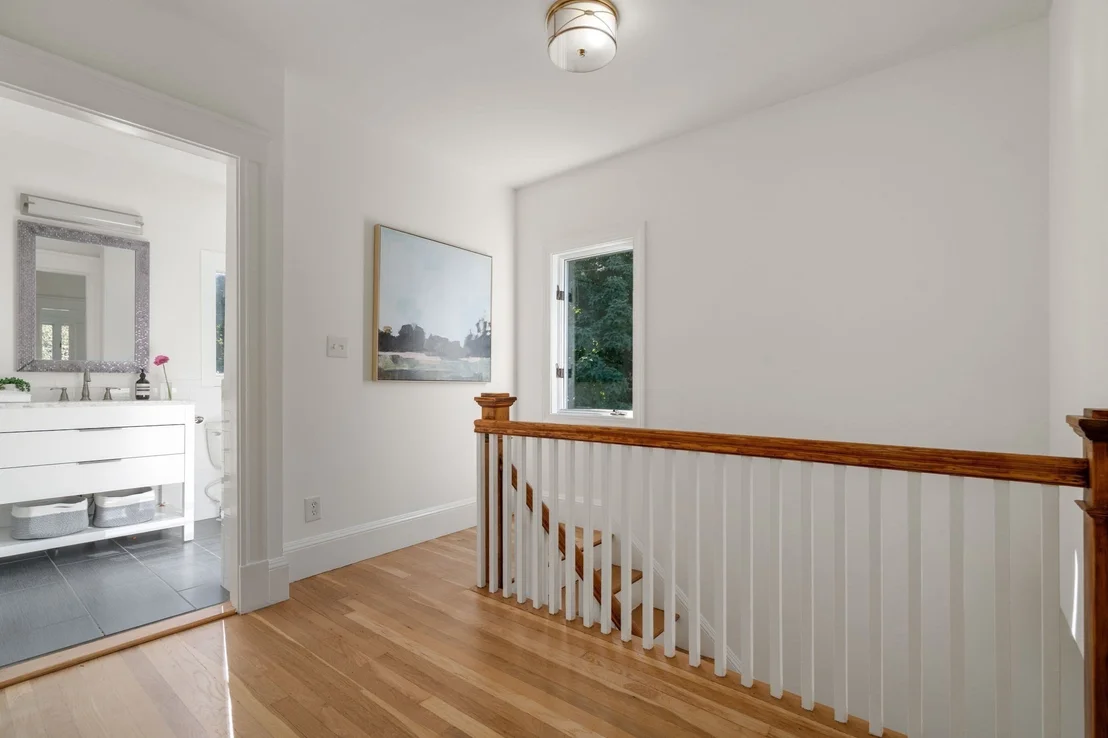Photo of 31 Loveland Rd