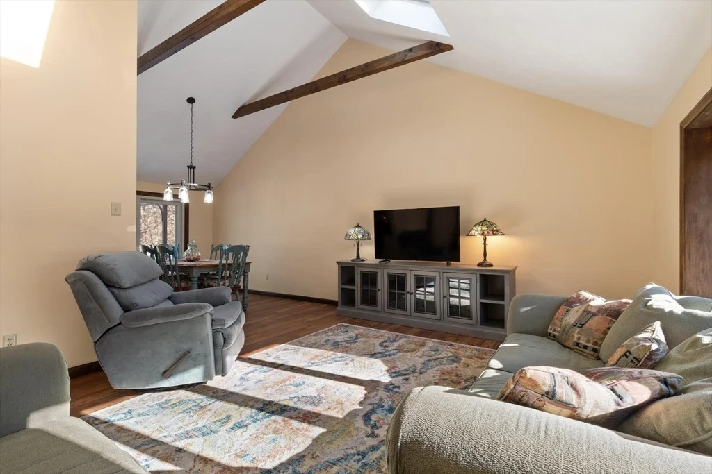 Photo of 170 Stearns Ave