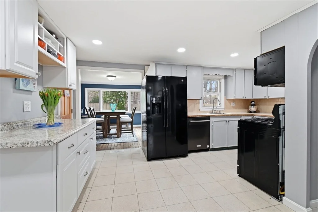 Photo of 66 Arrowhead Dr