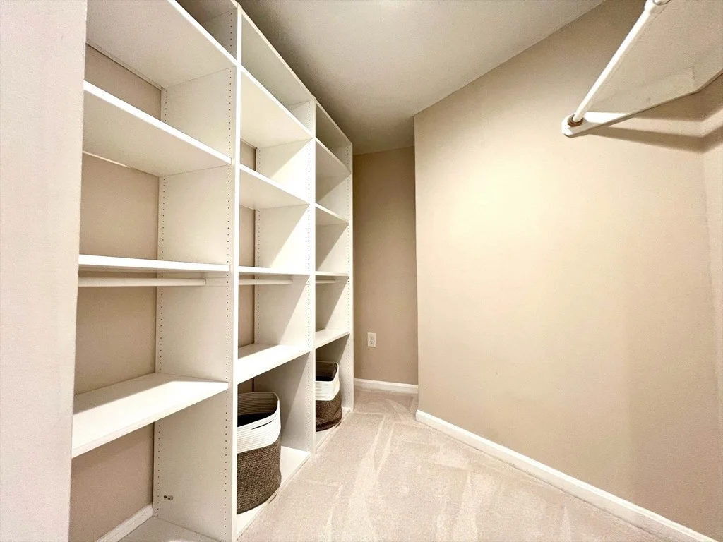 Photo of Unit 194 at 194 Captain Eames Cir