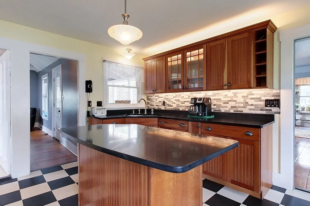 Photo of 41 Brookline St