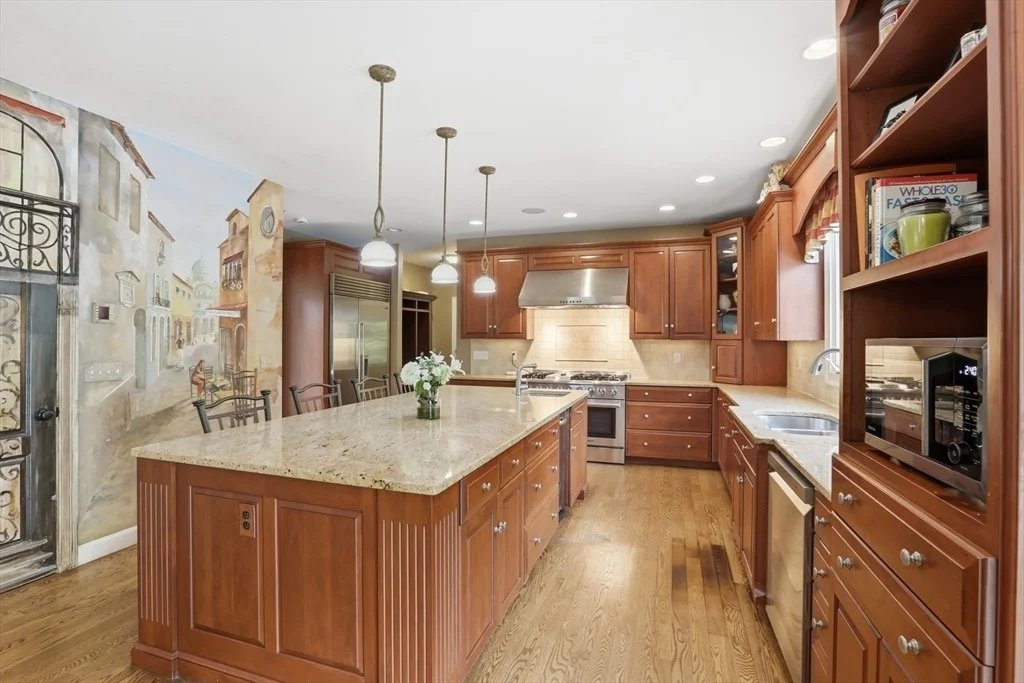 Photo of 20 Tarbox Ln