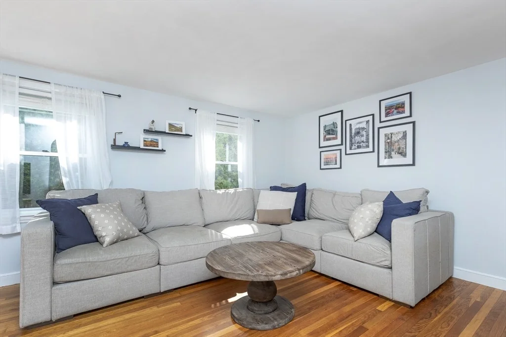 Photo of 7 Linden Rd