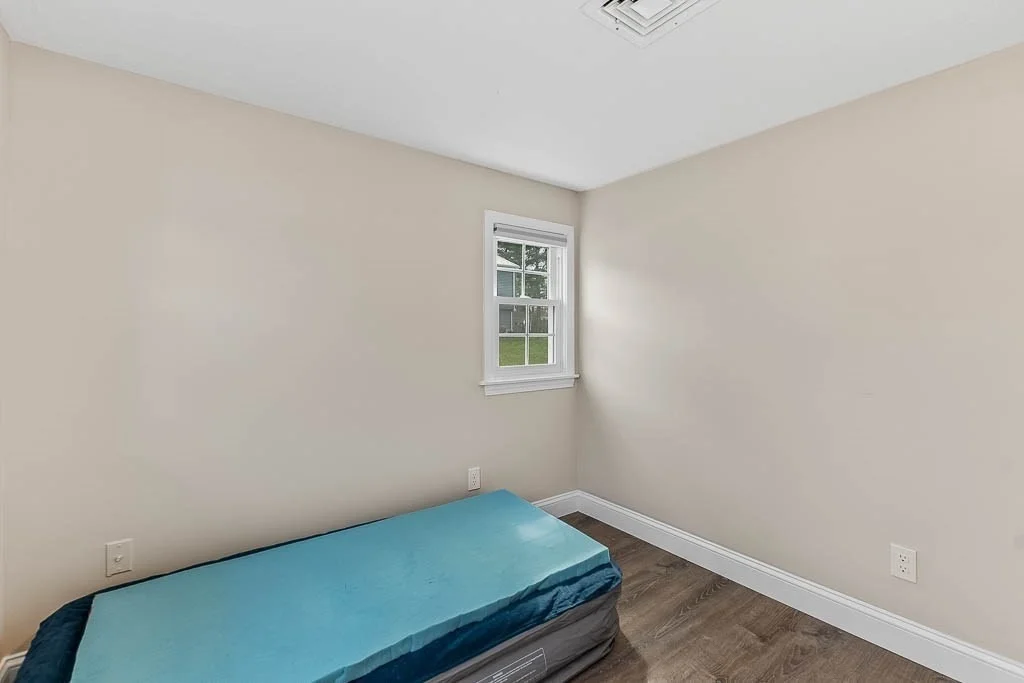 Photo of 28 Lakeview