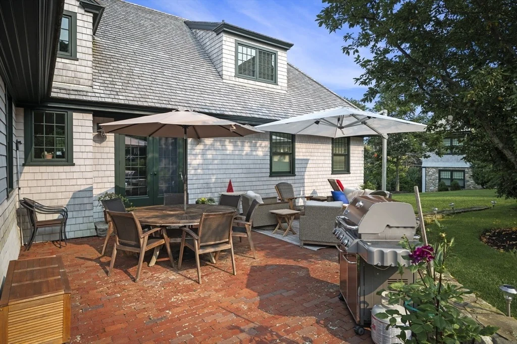 Photo of 4 Gallison Avenue
