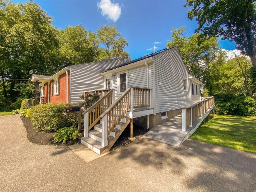 Photo of 27 Cole Terrace