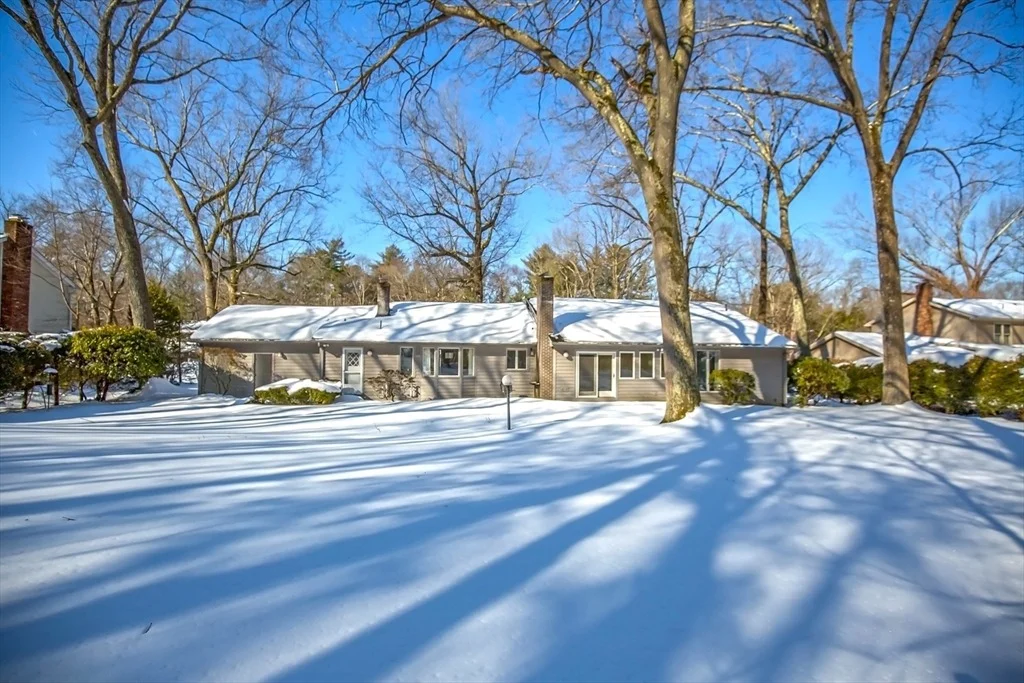 Photo of 211 Academy Drive
