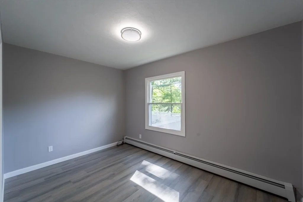 Photo of 41 Pine Ridge Dr