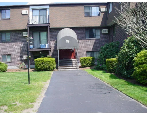 Photo of Unit 8B at 19 Erick Road