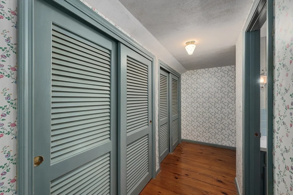 Photo of 24 Pinehurst Dr