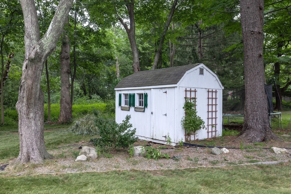 Photo of 23 Leach Ln