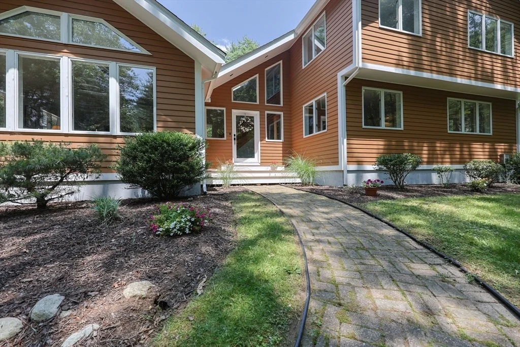 Photo of 56 Burt St