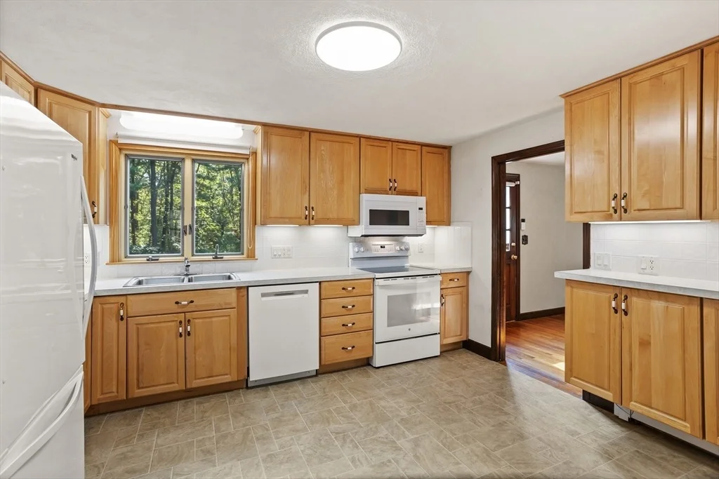 Photo of 15 Reeves Rd