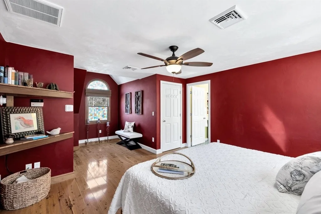 Photo of 34 Hilltop Dr