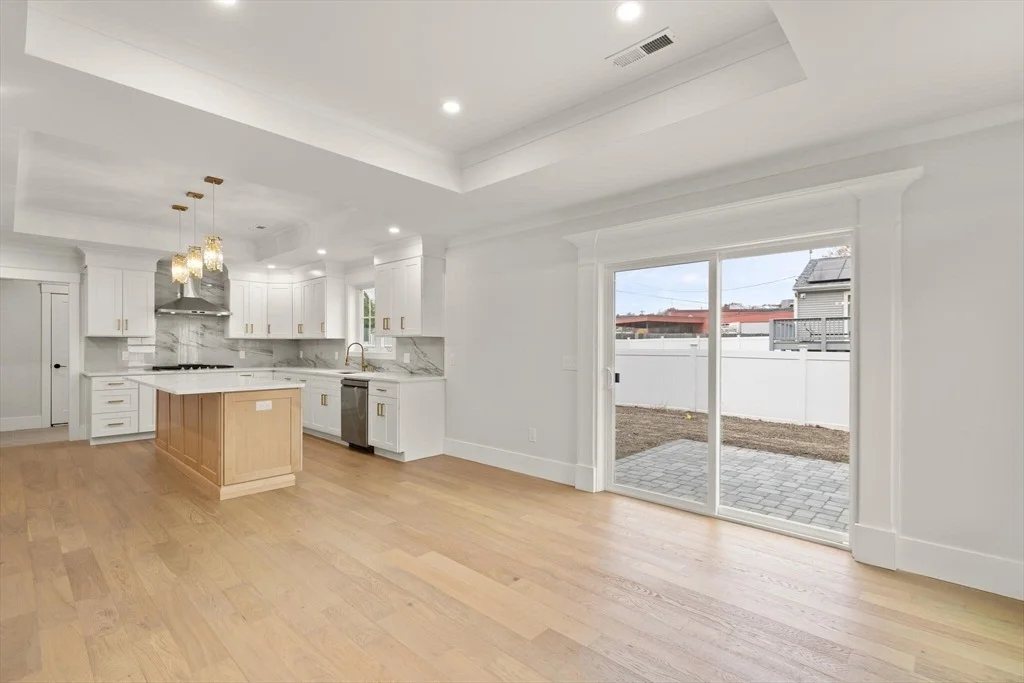 Photo of 44 Buffington St