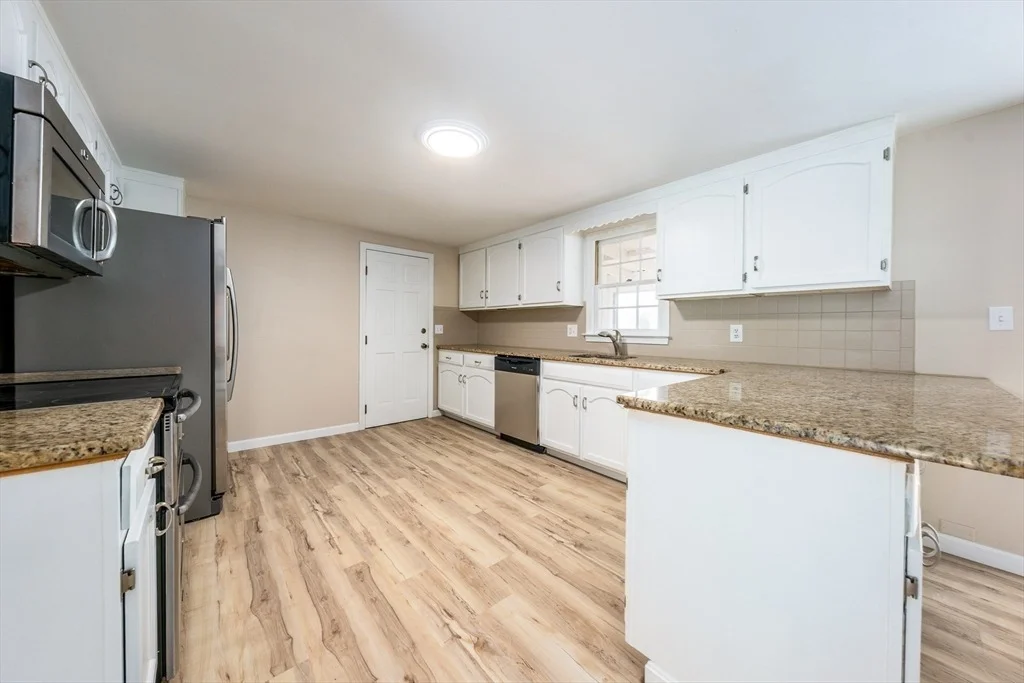 Photo of 65 Elliott Rd