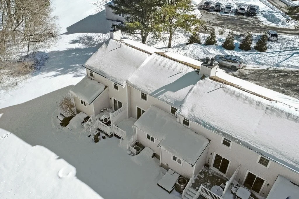 Photo of Unit 5 at 5 Robin Cir