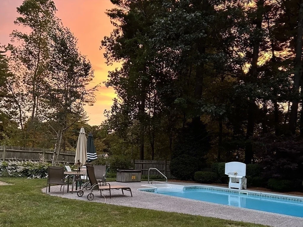 Photo of 57 Colonial Rd