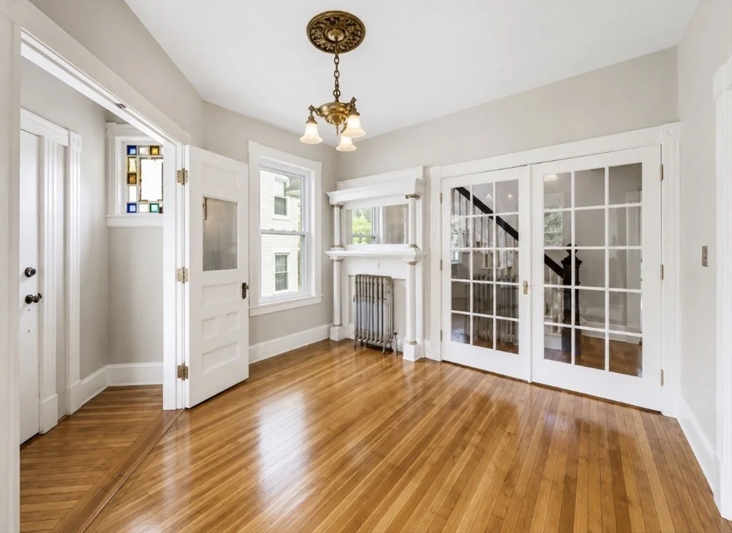 Photo of 261 Third St