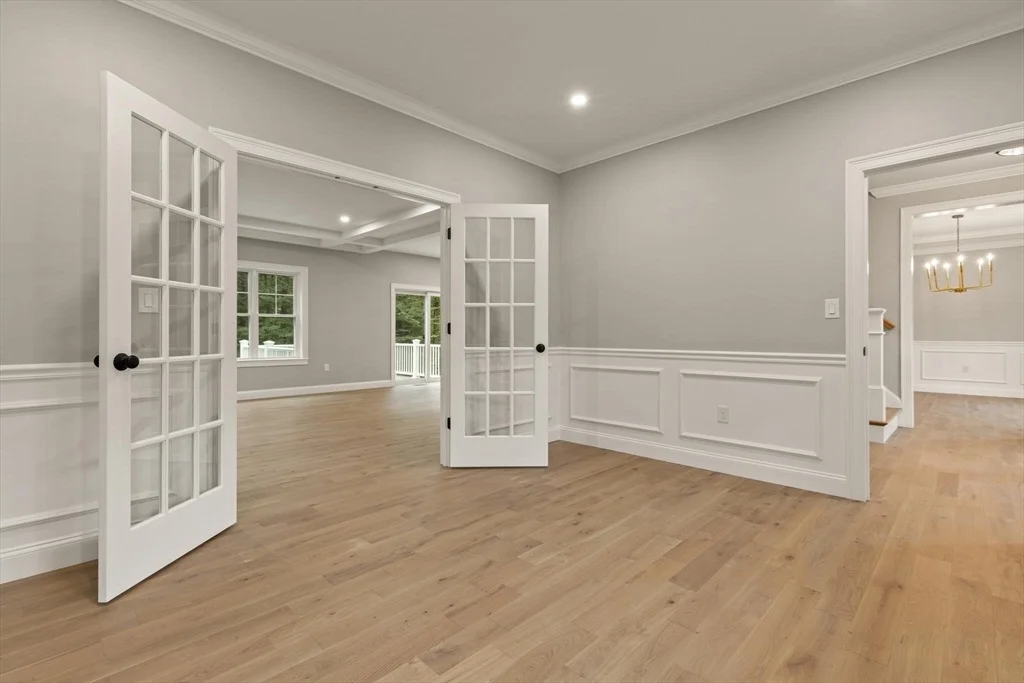 Photo of 8 Goodwin Dr