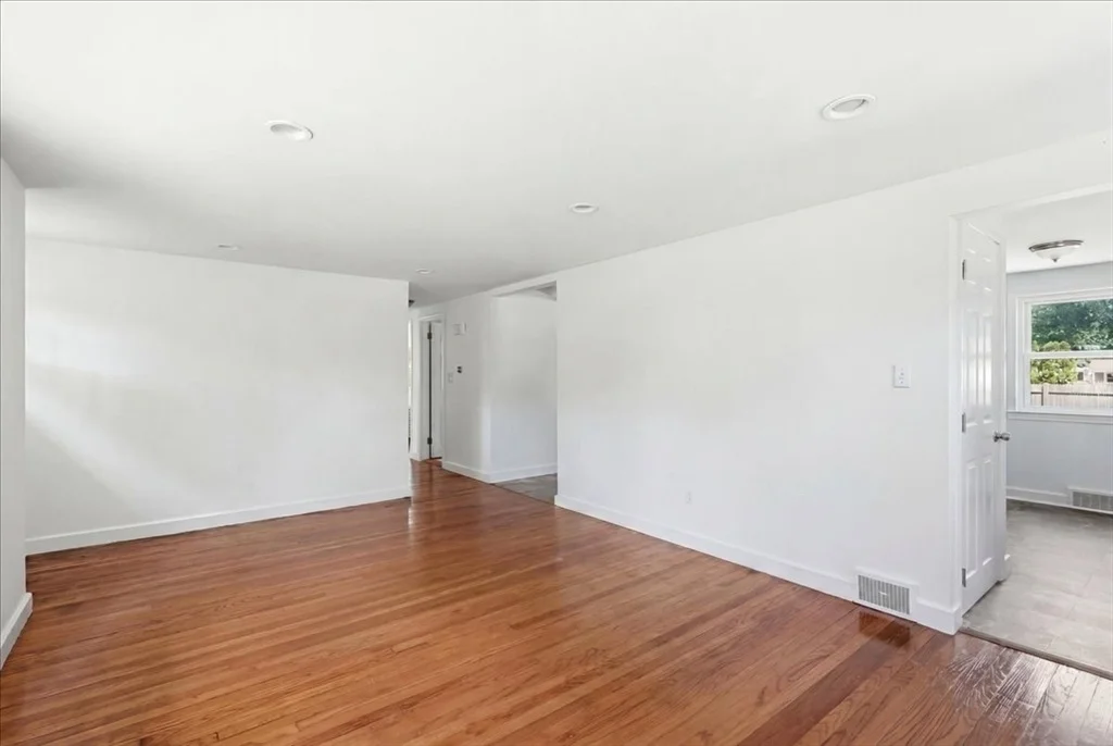 Photo of 6 Jackson Rd