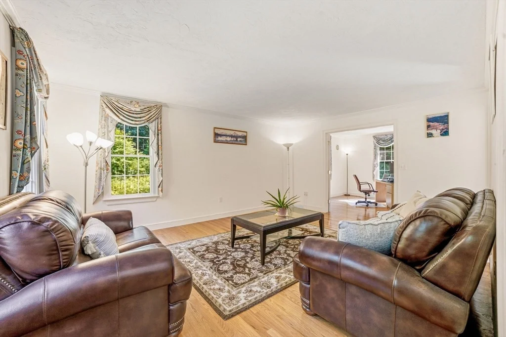Photo of 85 Cedarwood Rd