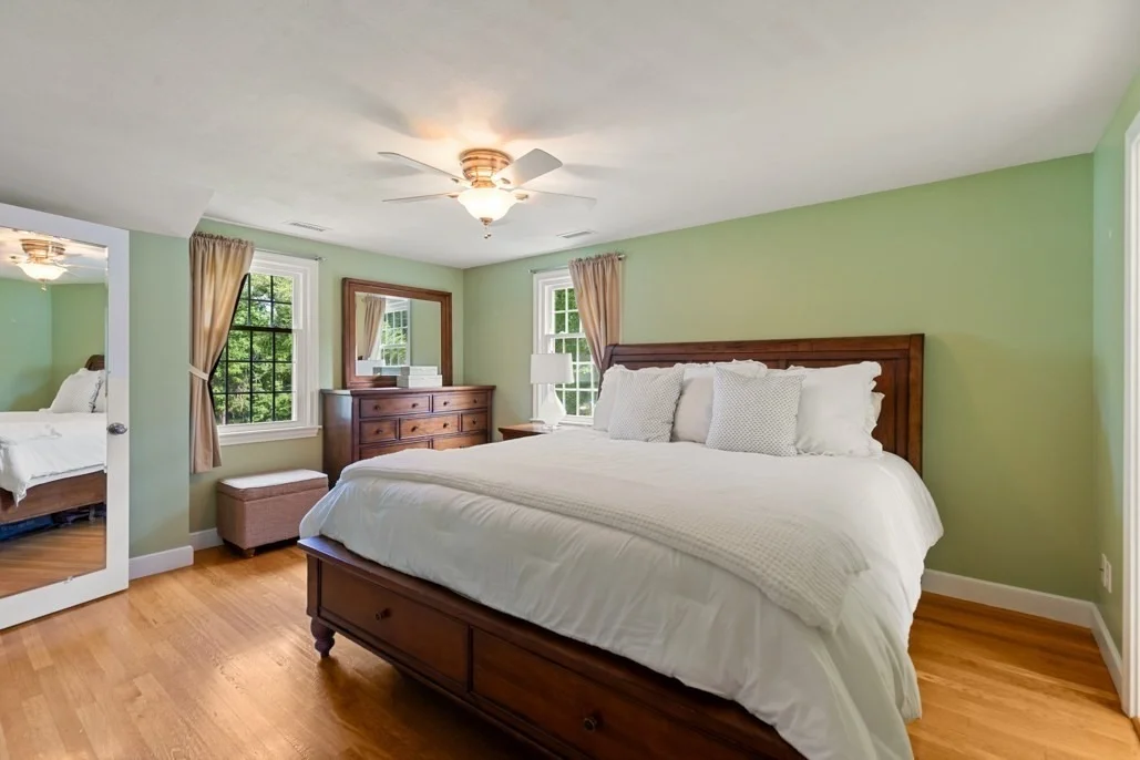 Photo of 24 Edgemere Rd
