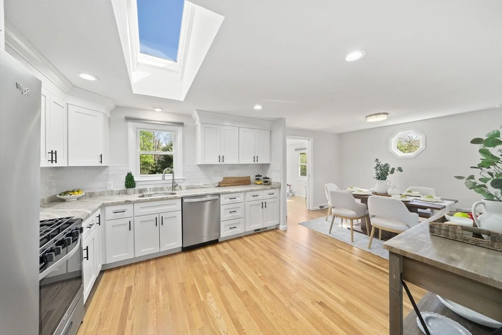 Photo of 178 Morse St