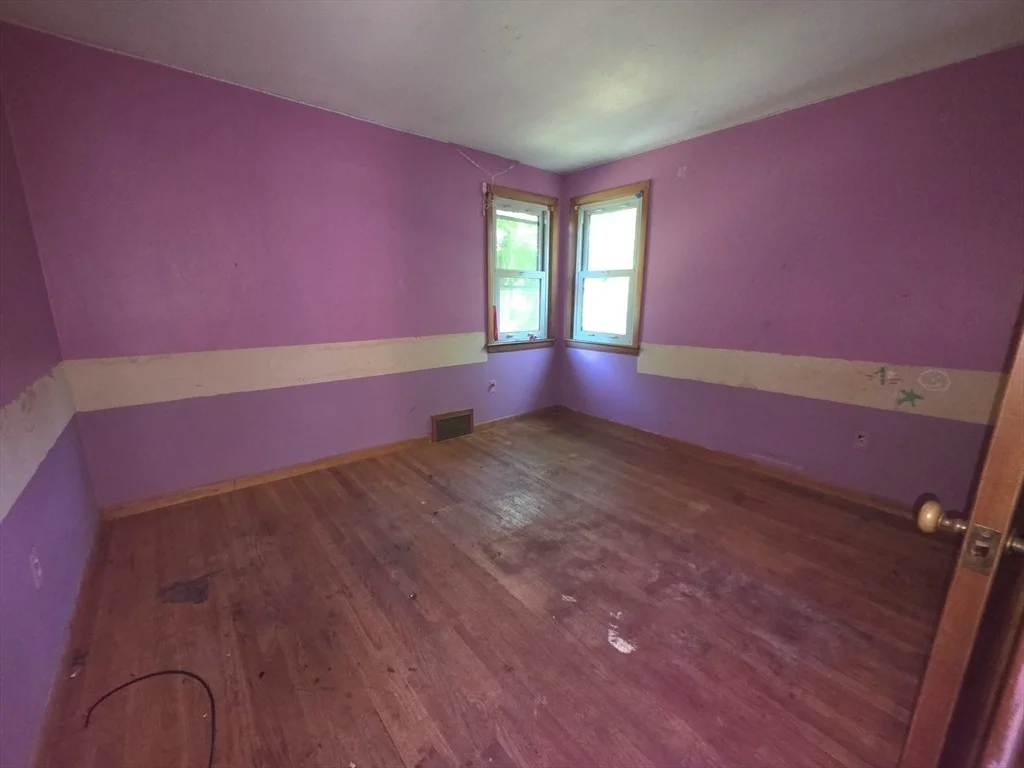 Photo of 20 Deborah St