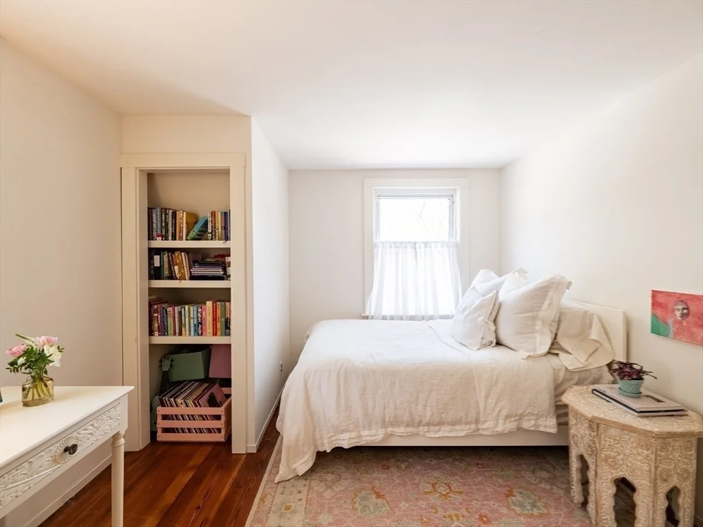 Photo of 35 Mayflower Rd