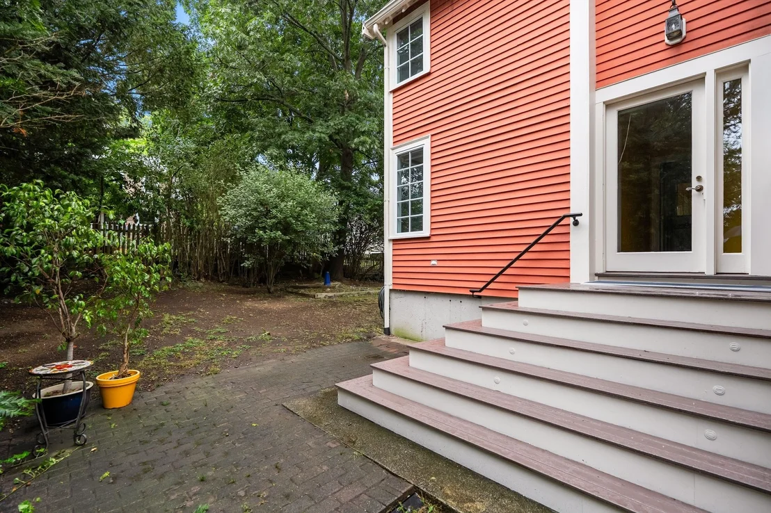 Photo of 21 Valentine Road