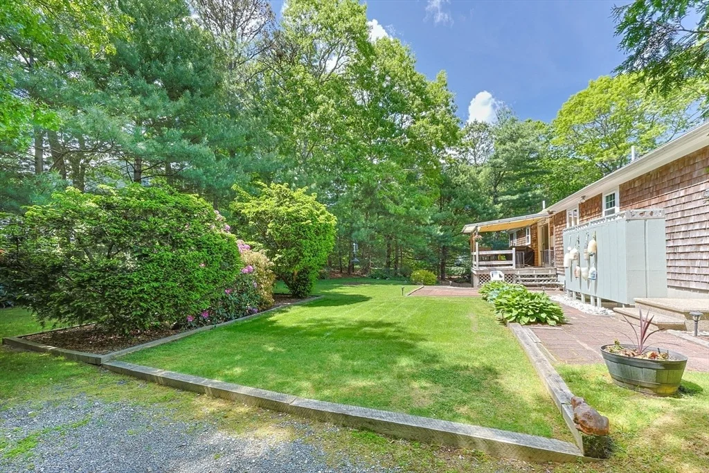 Photo of 825 Lumbert Mill Rd