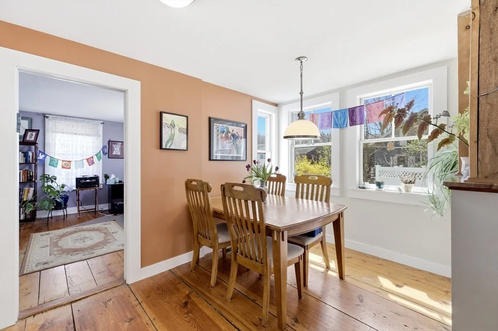 Photo of 180 Summer St