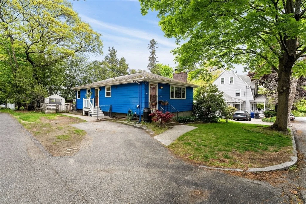 Photo of 125 Sylvia St