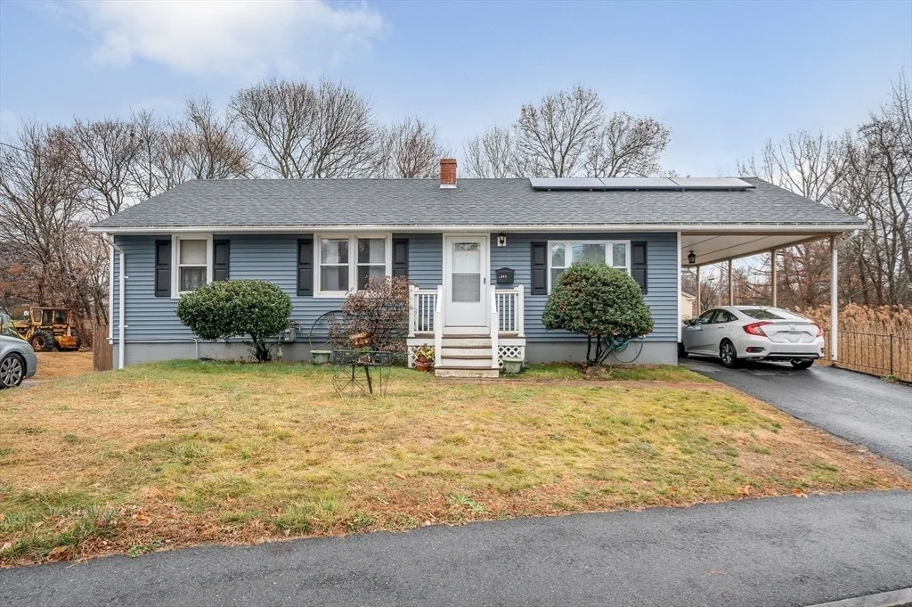 Photo of 362 Lowell St
